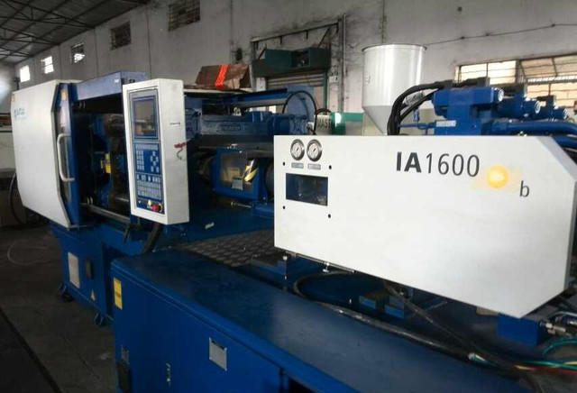 普通日精電動高速射出成型機